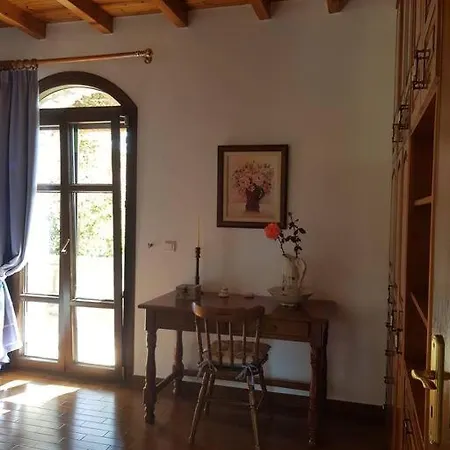 Chrisa' S Country House Nyaraló Naxos City