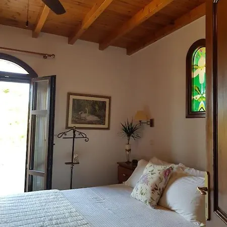 Chrisa' S Country House Naxos City